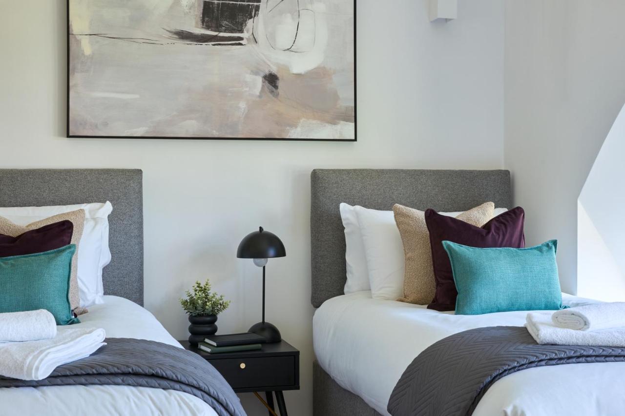 Kew Bridge By Viridian Apartments Екстер'єр фото