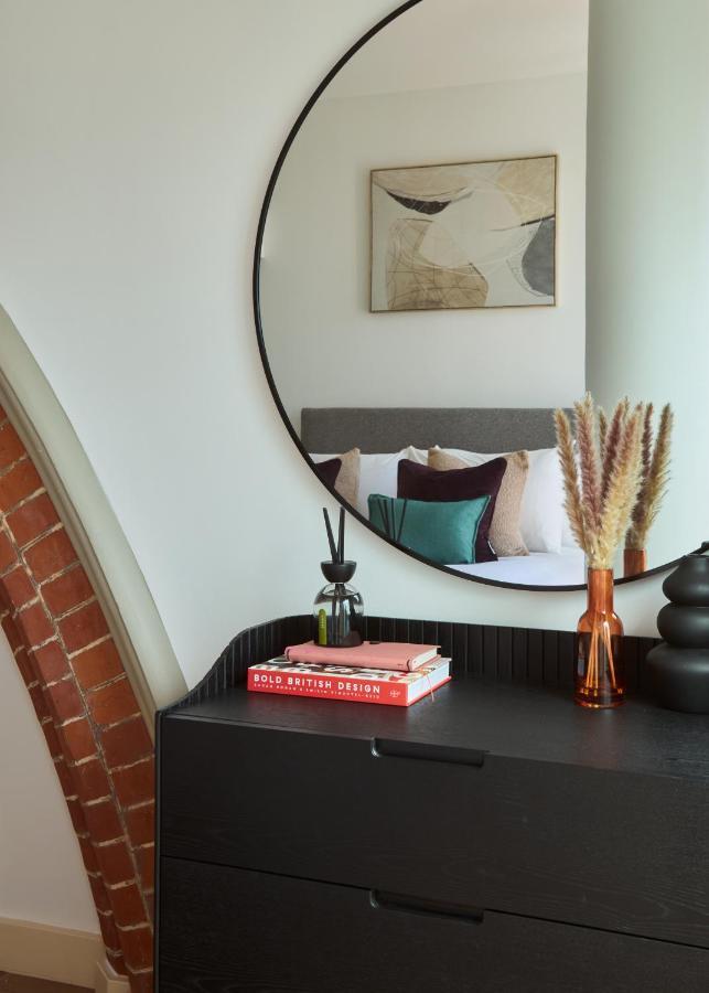 Kew Bridge By Viridian Apartments Екстер'єр фото