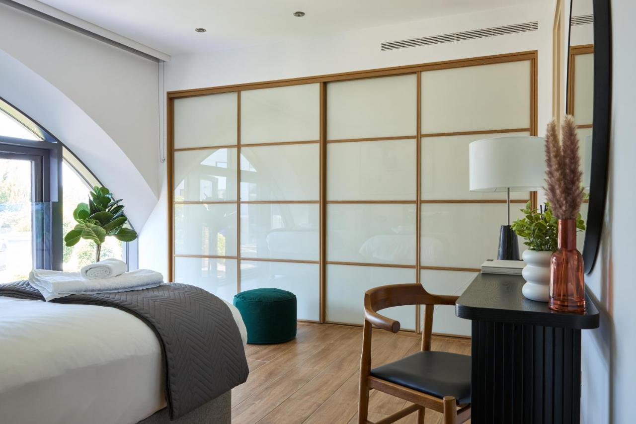 Kew Bridge By Viridian Apartments Екстер'єр фото