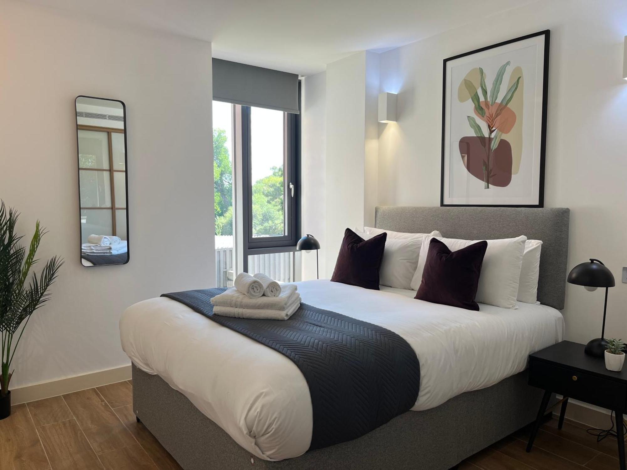 Kew Bridge By Viridian Apartments Екстер'єр фото