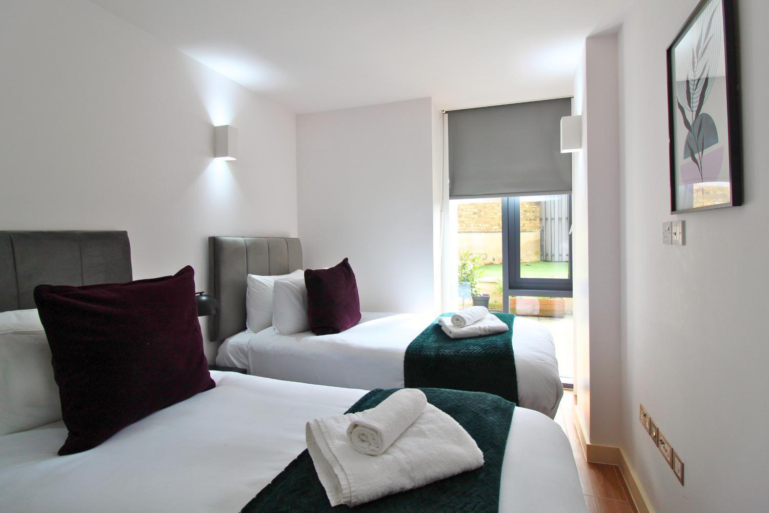 Kew Bridge By Viridian Apartments Екстер'єр фото